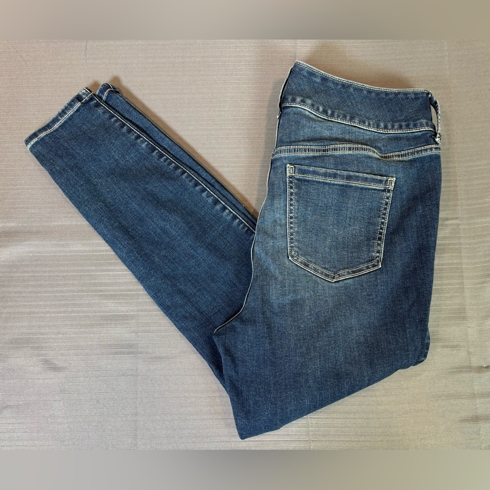 Torrid Jegging Super Soft Jeans Womens 12S Triple Button High Rise Stretch Denim